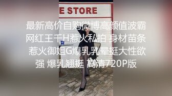 肉肉身材白靴妹子啪啪口交舔弄到床上后入大力抽插猛操