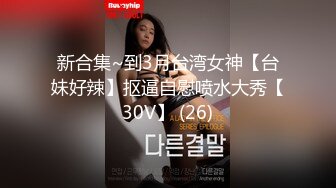 国内厕拍大神潜入商场餐厅女厕后拍几个美女尿尿❤️白毛衣精致靓女连拉尿带吐