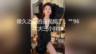  你理想中的大学学姐--妮儿学姐大尺度下海，吃鸡69互舔，操到想尿尿