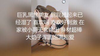 樓道剛開始就被人開門響聲打斷，回屋繼續