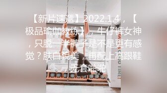 SWAG 无套猛干萝莉女大生颜射吞精大量精液帮友人男友主动清洁 Nanabae