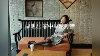 年轻小夫妻露脸口交，无套女上位啪啪，胸推乳交，足交道具自慰，传教士高潮