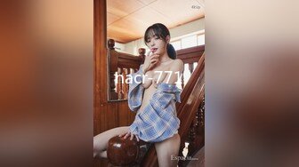 .双飞漂亮闺蜜 啊啊好痛 享受帝王服务 一个舔鸡吧一个舔胸 被轮流无套输出 内射小粉穴