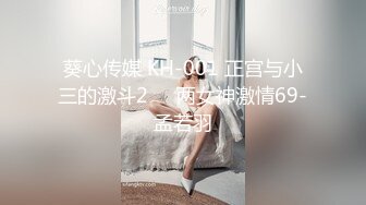 很骨感苗条很瘦的甜美纯妹子却取名-一只小胖猪，颜值非常高，再增肥10斤就完美了