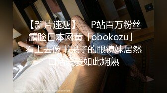 这姐姐真不错【极品御姐】【刀刃呀】合集，身材好，艳舞诱惑，家中洗澡卖骚，舞蹈专业 (2)