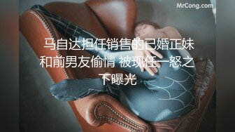 爸妈不在家,我们在他们房间里速战速决