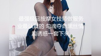 清纯小妹秒变淫荡欲女，露脸诱惑狼友撩骚脱光了自慰骚穴，道具抽插干净的逼逼特写